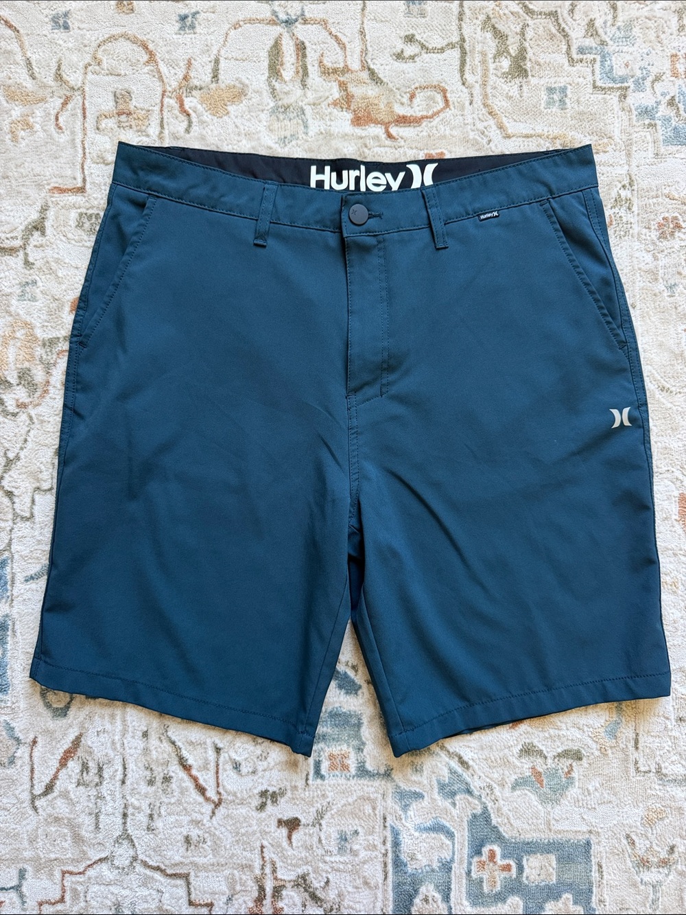 Hurley Men's Deep Teal Hybrid Shorts size 34